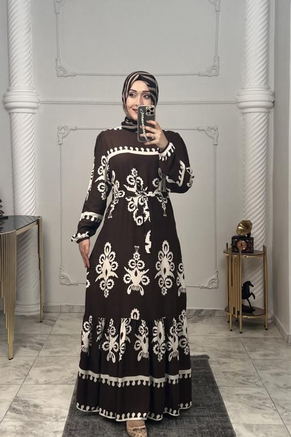 Luxurious Irani Design Abaya - Image 2